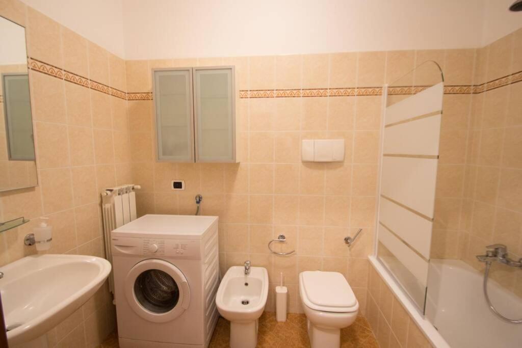 Appartamento Ristrutturato Con Terrazzo Varazze Ngoại thất bức ảnh
